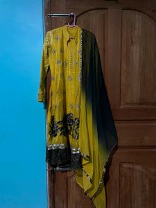 Anaarkali Women Salwaar With Dupatta Pakistani