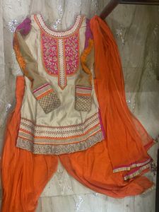 Elegant Embroidered Ethnic Suit