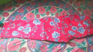 Very Comfortable Floral Print  Pure Cotton Paint