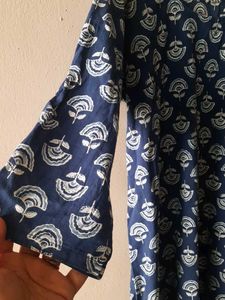 Elegant Blue Printed Kurta Set