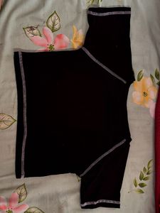 Graphic Crop Top