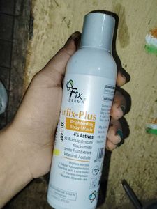 Fixderma Brightening Body Wash