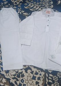 White Kurta Pajama And Wase ort