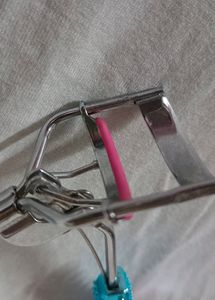 Eyelash Curler