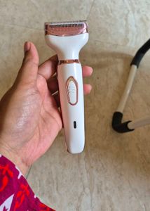 Lady Shaver Beauty Kit - 4 in 1