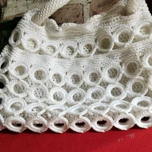 White Handbag Crochet Looks Pretty
