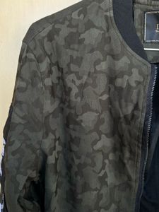 Trendy Camo Bomber Jacket