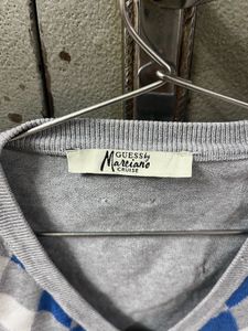 GUESS V-Neck Sweater