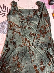 Green Floral Velvet Dress