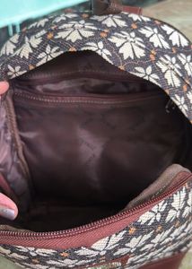 Zouk Floral Print Backpack