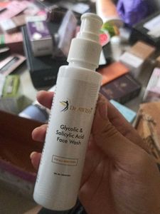 Dr. Awish Glycolic &amp; Salicylic Acid Face Wash