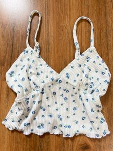 Cute Floral Top ❤️🫶🏻