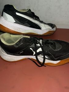 puma nonmarking shoes - used sport shoe
