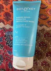 Hydrating Face Wash
