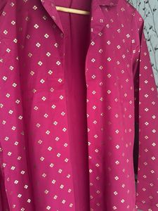 Pinkish Shrug