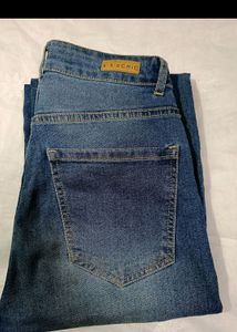 AKA CHIC Women's Dark Blue Jeans | Size - 28 Inche