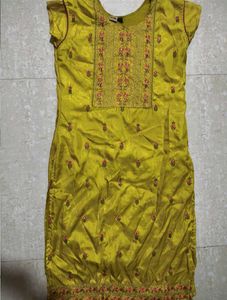 Elegant Yellow Kurta Set