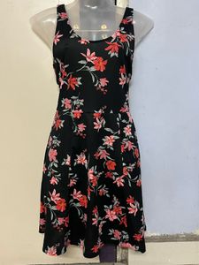 Divide H&amp;M Branded Floral Print Dress