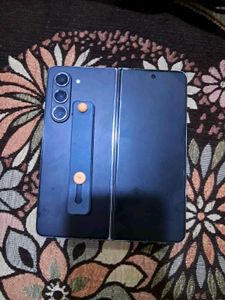 samsung z fold 5 in a new like condition