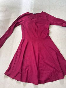 Burgundy Mid Thigh Sleeve Dress