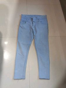 High Waisted Jeans