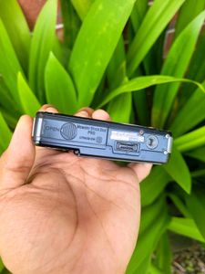 SONY Cybershot DSC-W50 Digital Camera