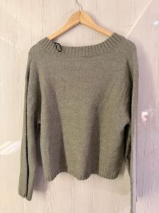 Cozy Olive Green V-Neck Sweater (never worn)