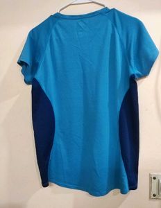 2Go Dry Fit Tshirt For Women In Size L