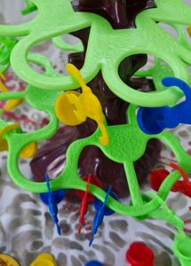 Falling Monkeys Game