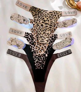 Thong Panties - &#39;Love&#39; Detail