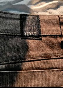 Devis Jeans