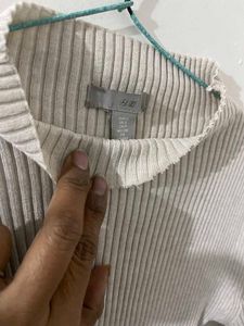 Ribbed Mock Neck Top❤️