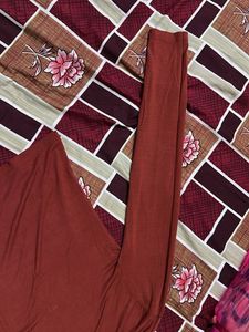 Carpedium Fitted Top