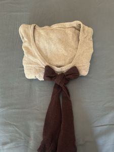 Cute Beige Knit Top with Bow