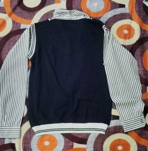 I Am Selling A Sweater.
