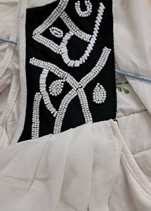 AND WHITE BLACK Sleeveless DRESS