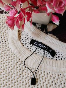woolen sleeves top.