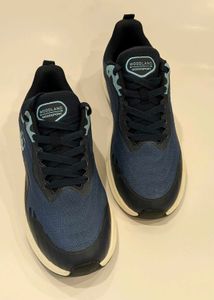 Woodland BlueMens  Sneakers Size 7