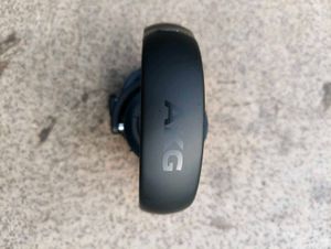 AKG Y500 Wireless Premium Headphone 🎧