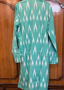 FREE WITH PYJAMA+ MEN&#39;S Ikat Print Kurta