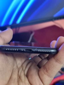 Apple SE 2