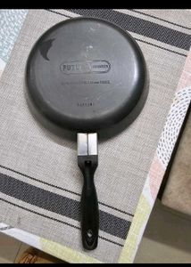 2 frying pan