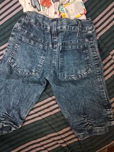 Set Of 2 Tops And Jeans For Kids