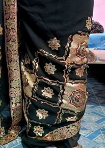 Sequin saree  Black &amp; Gold (Without Blouse)