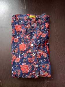 Avaasa Flower Kurti