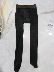 black fleece leggings (free size upto 34)