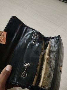 Stylish Black Premium Handbag (New)