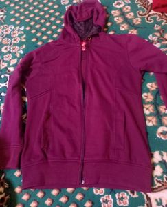 WINE COLOUR HOODIE.