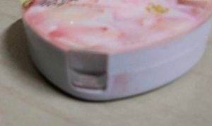 NYN Compact Powder