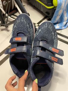 Cruze Sport Shoes